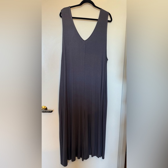 NWT Stitch Drop Sleeveless Wide Leg Jumpsuit in Color Elephant Size 1X - Picture 2 of 7